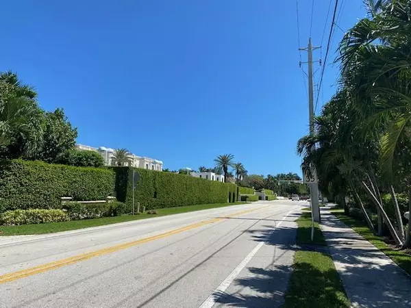 Ocean Ridge, FL 33435,21 E Ocean AVE