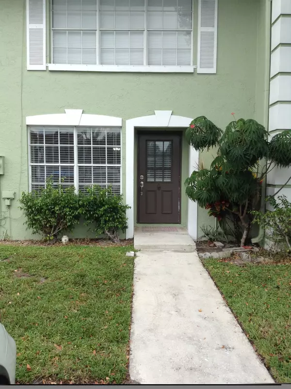 5079 W Society PL F, West Palm Beach, FL 33415