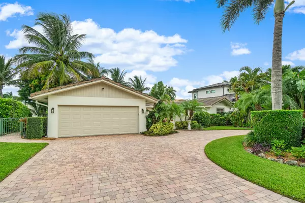 Delray Beach, FL 33483,929 Allamanda DR