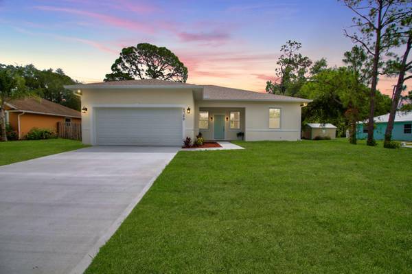 8746 100th AVE, Vero Beach, FL 32967
