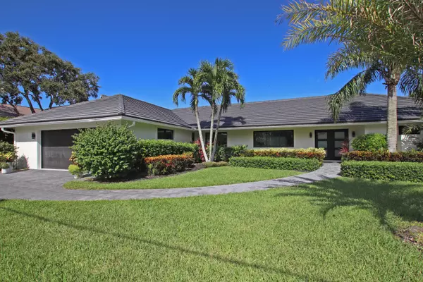 Tequesta, FL 33469,23 Saddleback RD