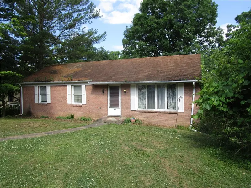 103 Oakview Drive, Ligonier, PA 15658