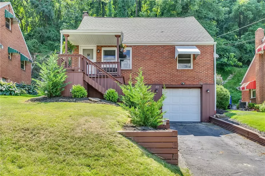 453 Cedar St, Jeannette, PA 15644