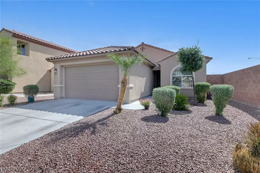 6446 Button Quail Street, North Las Vegas, NV 89084