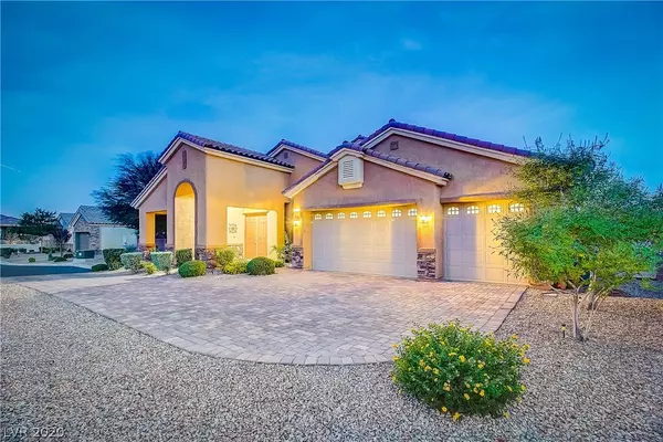 Las Vegas, NV 89149,6125 Gray Wolf River Way