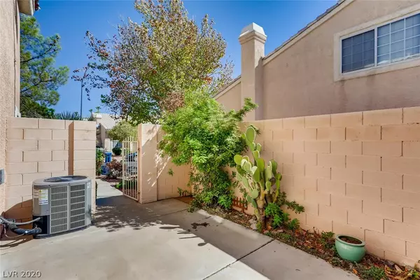 Henderson, NV 89015,677 Corte Madera Avenue