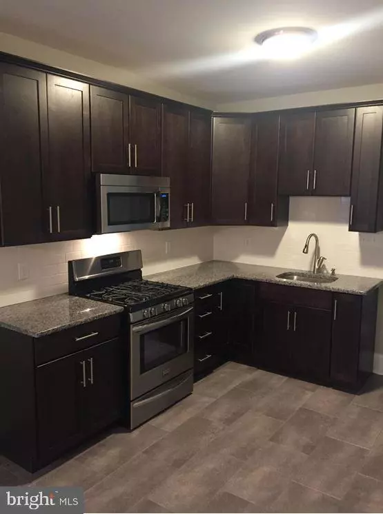 347 E NEW ST, Lancaster, PA 17602