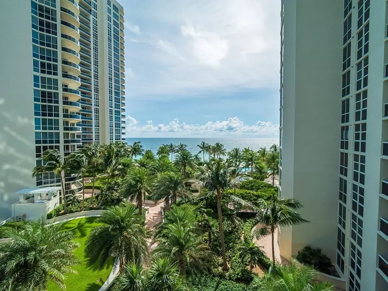 3100 N Ocean BLVD 802, Fort Lauderdale, FL 33308