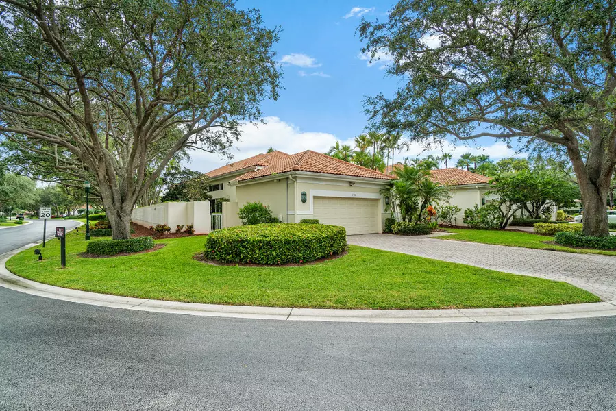 2126 NW 62nd DR, Boca Raton, FL 33496