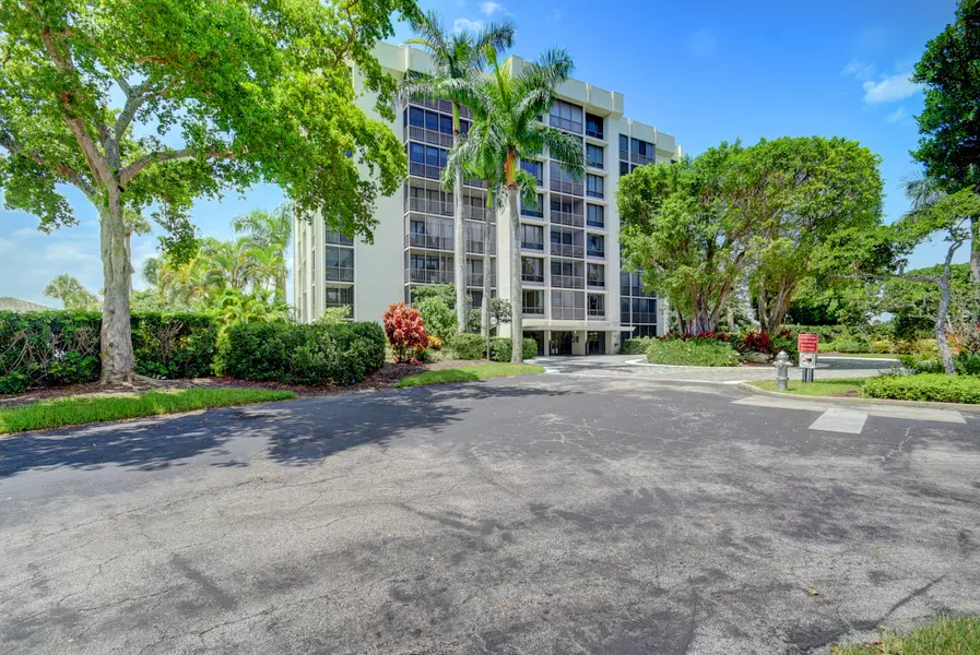 6805 Willow Wood Drive, 5086, Boca Raton, FL 33434