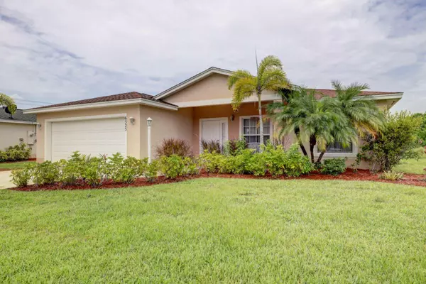 Port Saint Lucie, FL 34952,6525 Las Palmas WAY