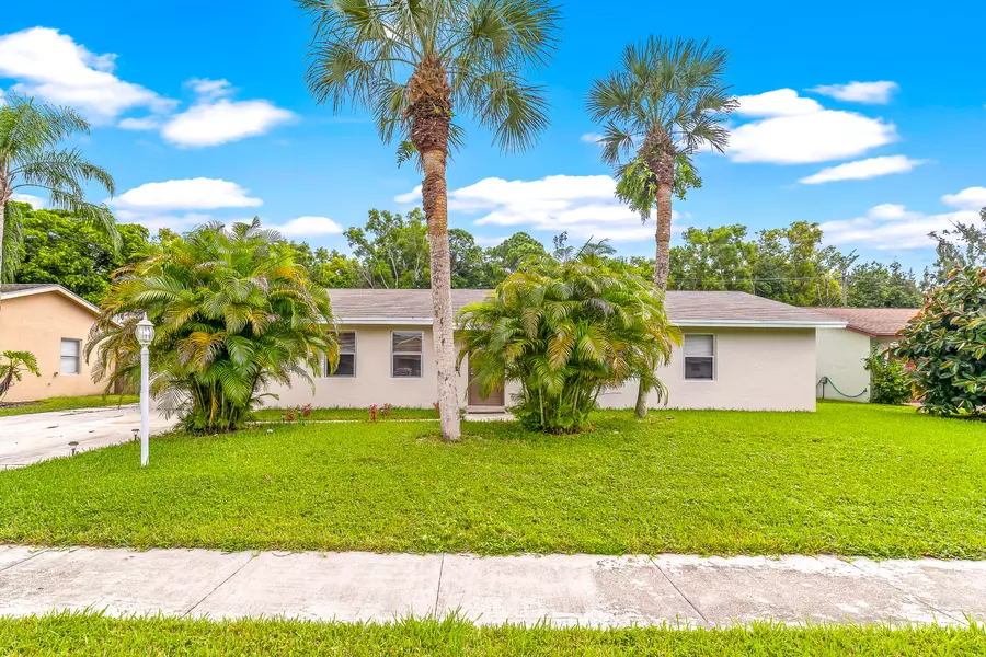 5740 Adair WAY, Lake Worth, FL 33467