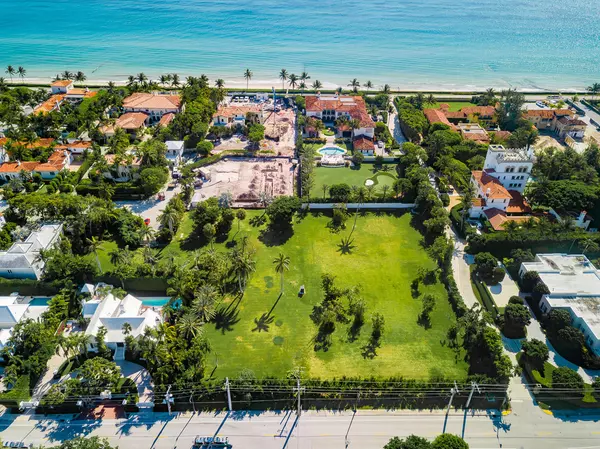 Palm Beach, FL 33480,127 El Bravo WAY