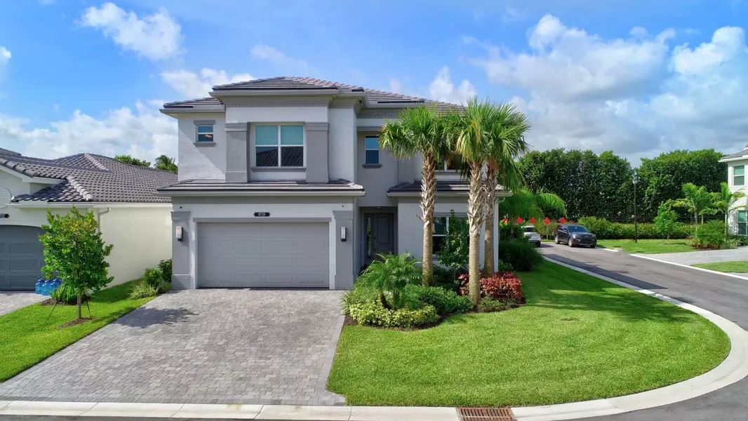 9718 Sterling Shores ST, Delray Beach, FL 33446