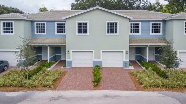 Delray Beach, FL 33444,1350 Crystal WAY 107