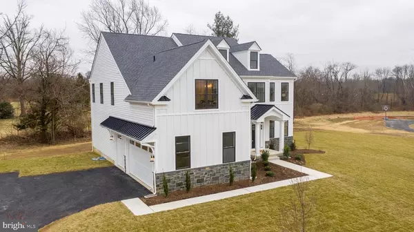Warrington, PA 18976,3301 APPLEWOOD COURT