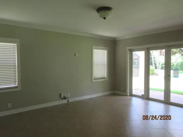 Boynton Beach, FL 33472,8612 Cobblestone Point CIR