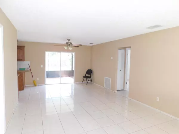 Port Saint Lucie, FL 34952,1914 SE Dranson CIR