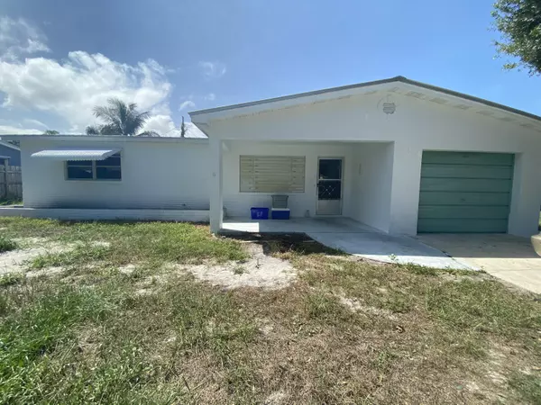 Jensen Beach, FL 34957,2548 NE Wilda ST