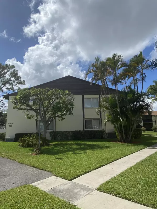 Lake Worth, FL 33463,5991 Pine Cone CT C2