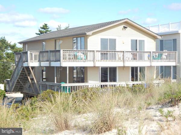 1807 N OCEAN AVE, Surf City, NJ 08008