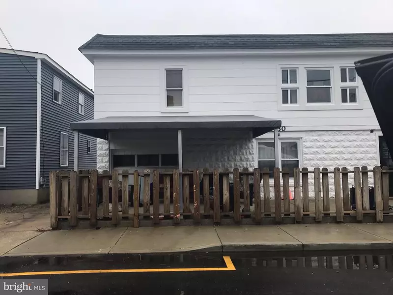 430 DOCK RD, Beach Haven, NJ 08008