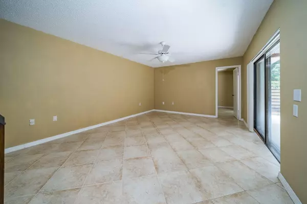 Palm Beach Gardens, FL 33418,608 6th TER