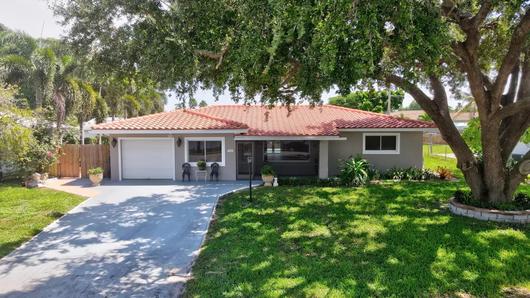 5950 Lake Osborne DR, Lake Worth, FL 33461