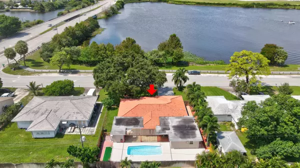 Lake Worth, FL 33461,5950 Lake Osborne DR