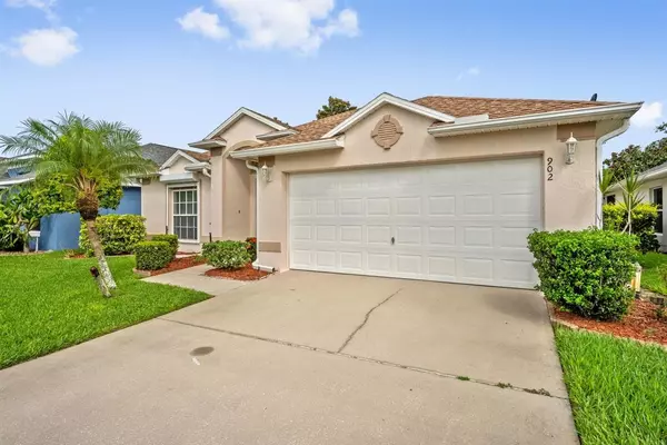 Melbourne, FL 32940,902 Shaw CIR