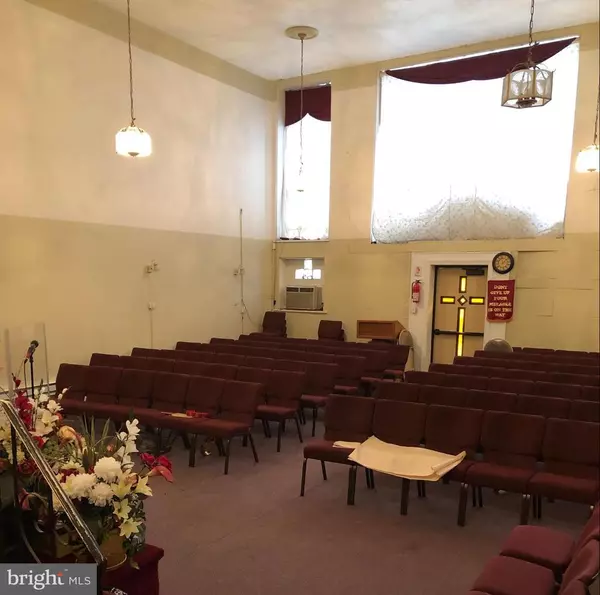 Philadelphia, PA 19133,2809-11 GERMANTOWN AVE