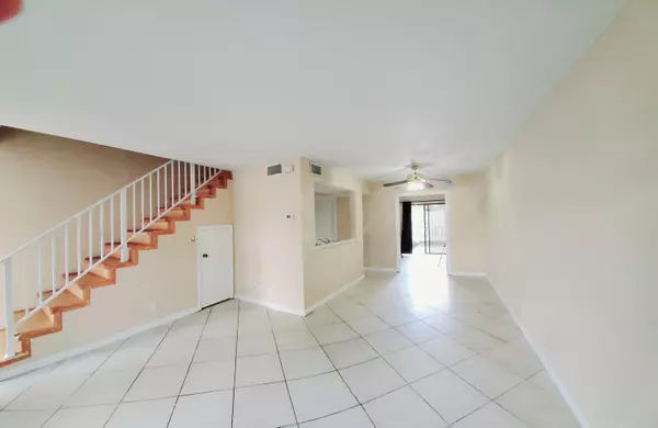 Coral Springs, FL 33065,11608 NW 35th CT E-2