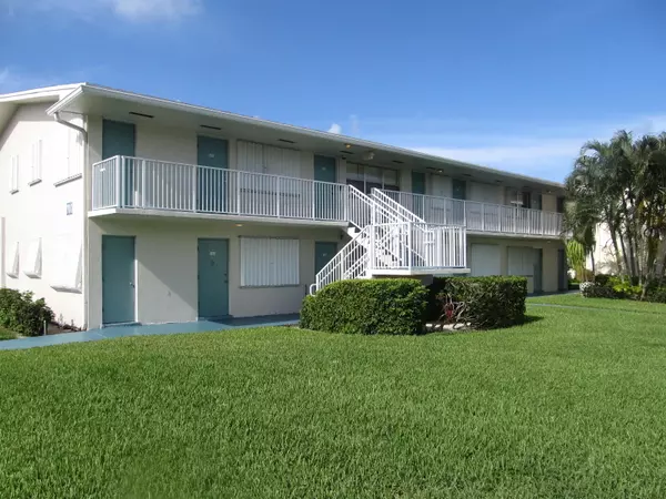 Boynton Beach, FL 33435,700 W Horizon 107