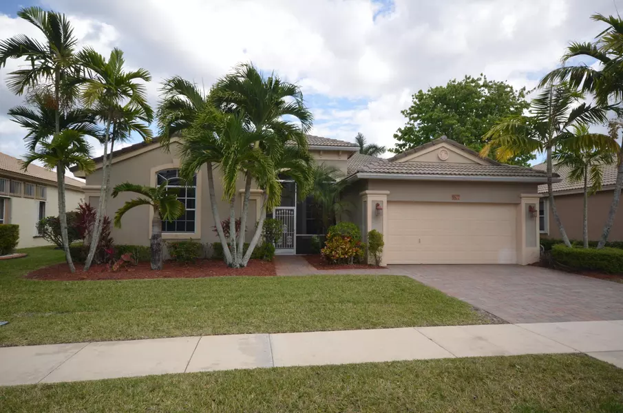 9577 Lantern Bay CIR, West Palm Beach, FL 33411