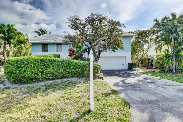 Boca Raton, FL 33431,660 NE 29th PL