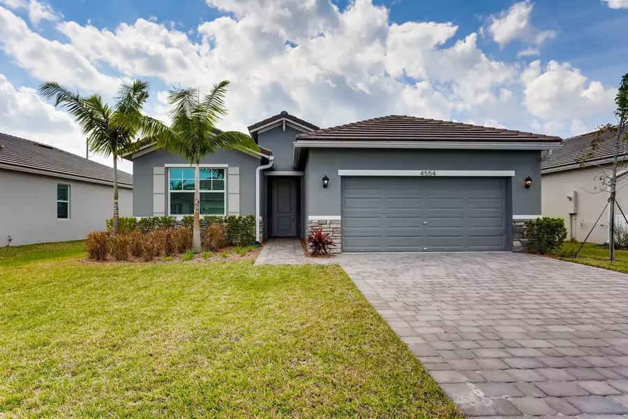 4554 NW King CT, Jensen Beach, FL 34957