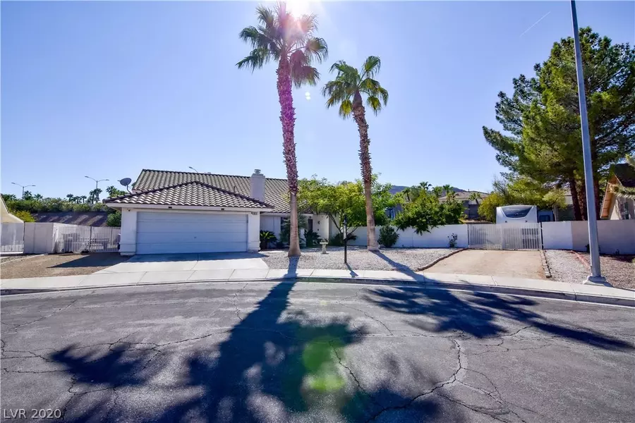 833 Harbor Beach Court, Henderson, NV 89002