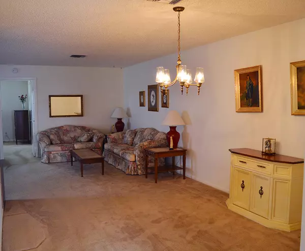 Fort Pierce, FL 34982,627 Pines Knoll DR A