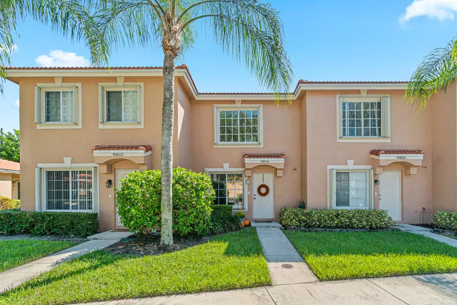 9804 Kamena CIR, Boynton Beach, FL 33436