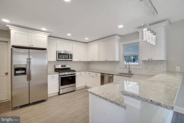Bayville, NJ 08721,51 BUCKLEY LN