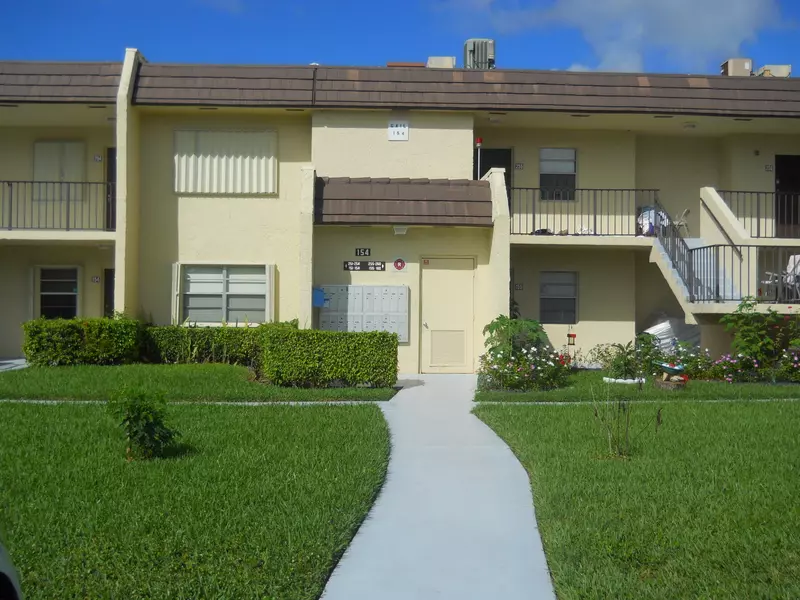 154 Lake Meryl DR 154, West Palm Beach, FL 33411