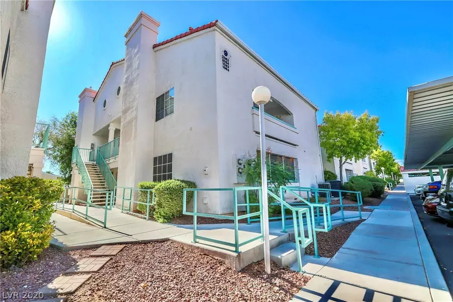 2725 S Nellis Boulevard #1064, Las Vegas, NV 89121