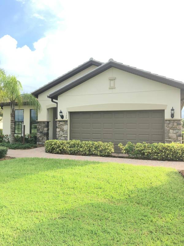 120 SE Courances DR, Port Saint Lucie, FL 34984