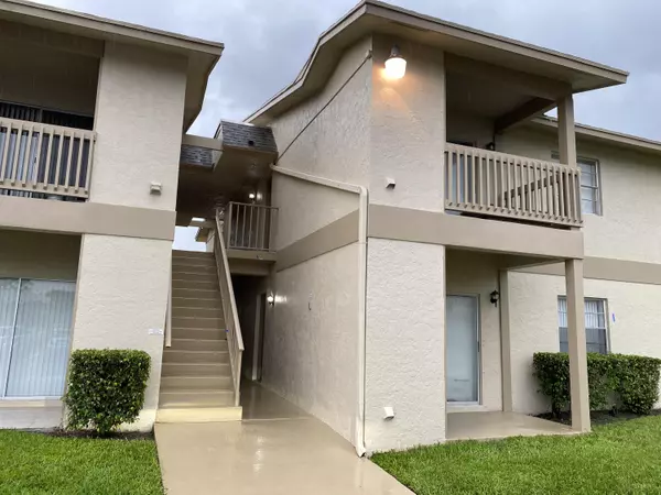 1822 Abbey RD 207,  West Palm Beach,  FL 33415