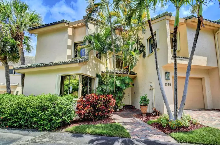 1123 Boca Cove LN Waterfront, Highland Beach, FL 33487