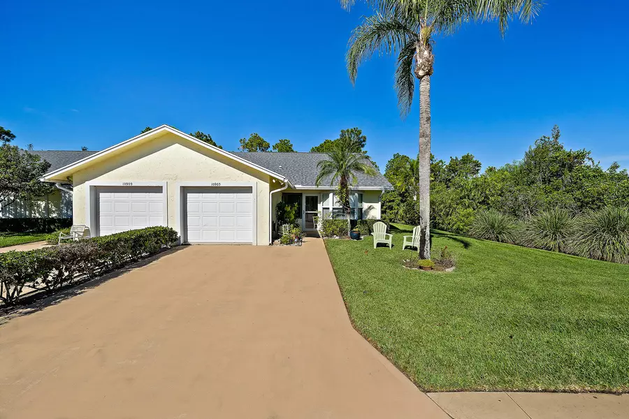 10903 SE Sea Pines CIR, Hobe Sound, FL 33455