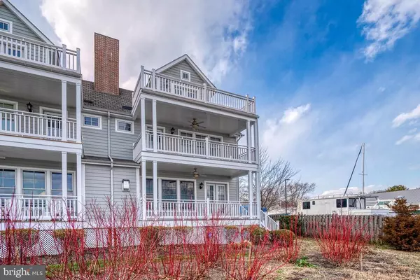 215 S WATER ST #1, Chestertown, MD 21620