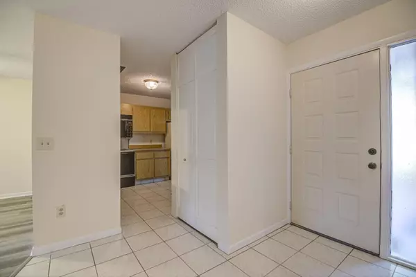 Royal Palm Beach, FL 33411,83 Conaskonk CIR