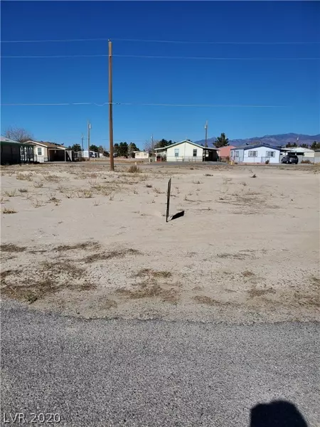 270 W MOORE, Pahrump, NV 89048