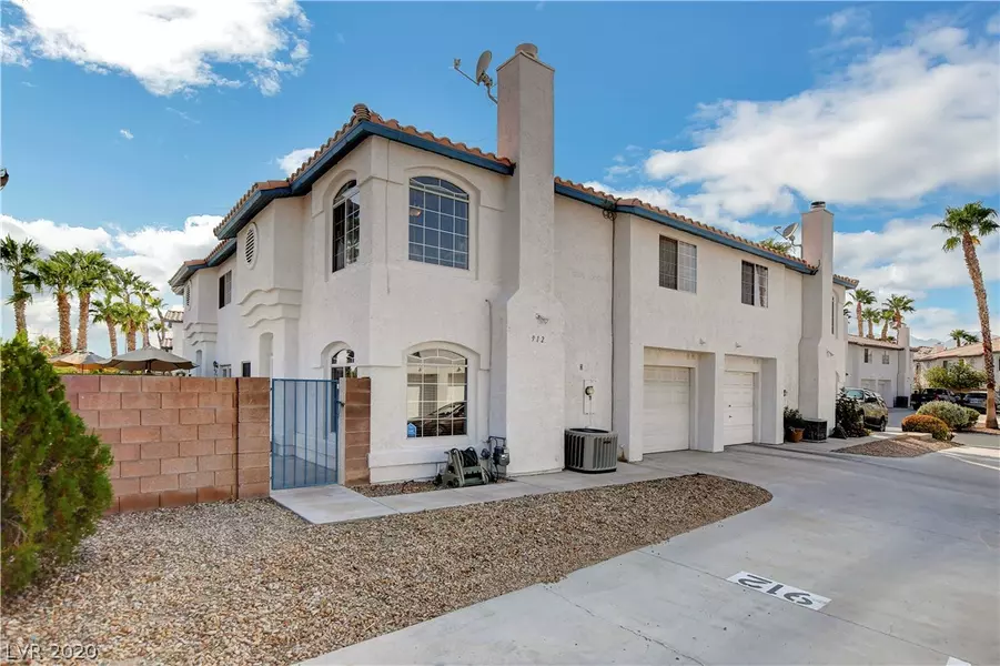 912 Angel Star Lane, Las Vegas, NV 89145